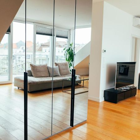 Large Apartments - Great For Groups - With Balcony Or Terrace Wina Bagian luar foto
